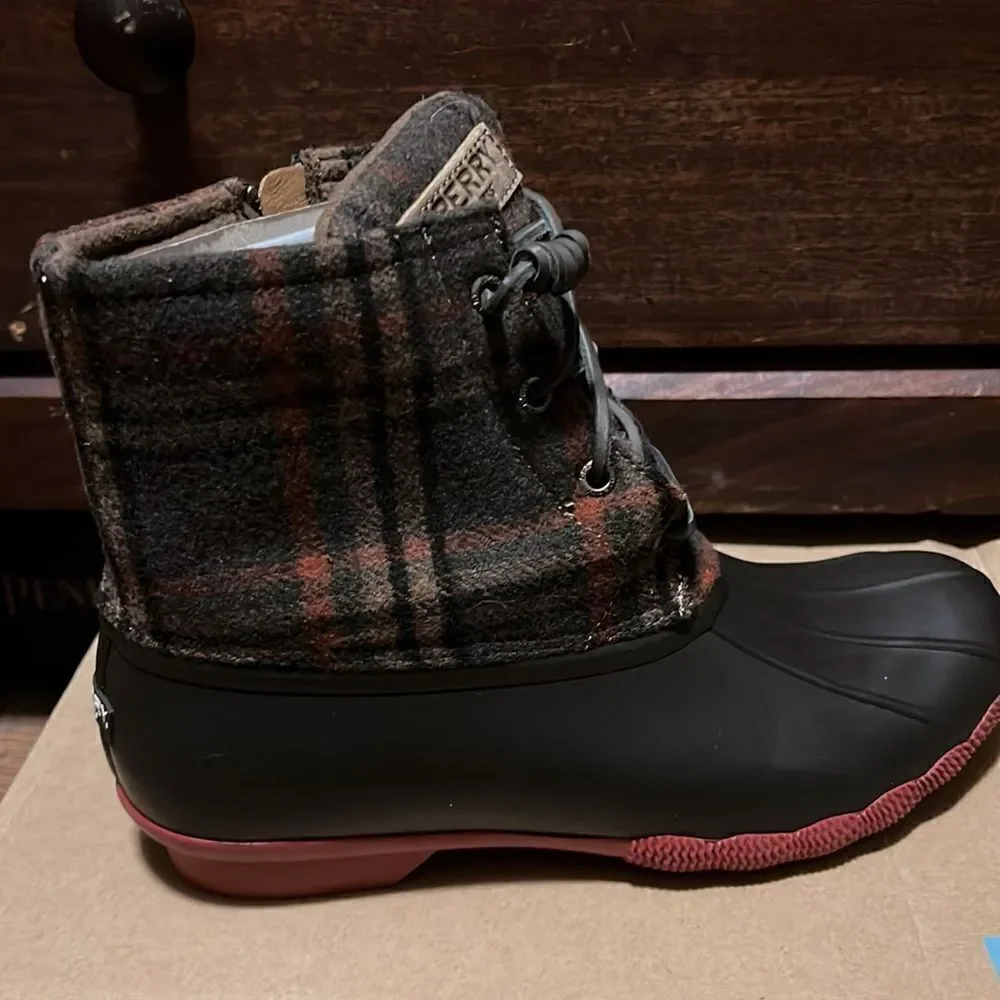 Sperry Saltwater Prints Boots Brown Plaid Fisherman‎ Core Size 8.5